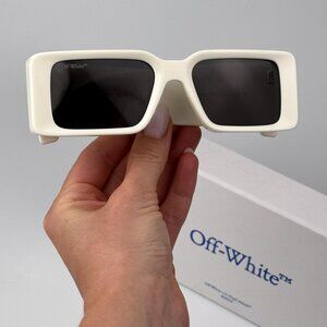 Off-White MILANO Sunglasses – White Square Frame Grey Lenses |Model OERI097 0107